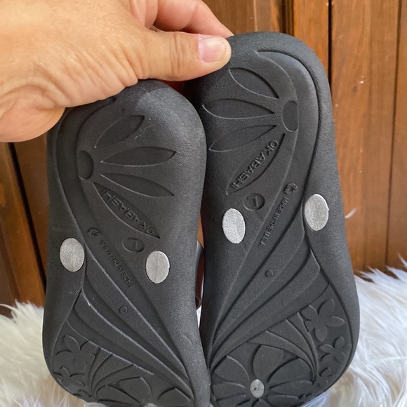 Okabashi Flip Flops - Picture 4 of 4
